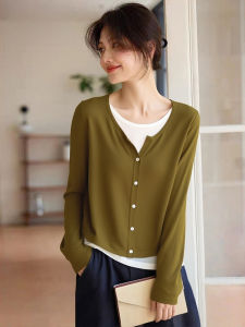 Two-layer V-neck Sweater Slim Loose Spring New Style