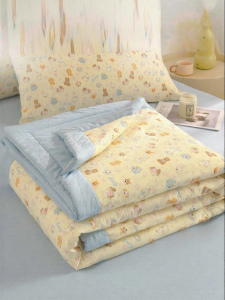Cute Design Double Layered Gauze Summer Blanket