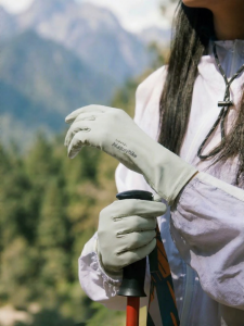 NatureHike | Light Touchscreen UV-Protection Hiking Gloves