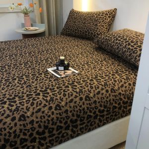 Tấm Trải Giường Màu Trơn Bằng Vải Cotton Nguyên Chất Một Mảnh 15m Bộ Đồ Giường Cỡ Queen Bền Bỉ Vỏ Chăn Bông Thoải Mái Từ Trung Quốc