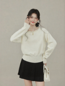 OUYANGXI | Áo Sweater Cổ Tròn Màu Đào Có Viền Ngọc Trai Cho Nữ Mùa Thu Đông