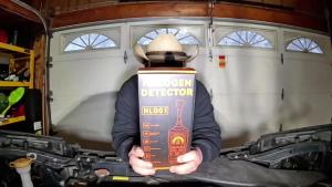 HLD01 Halogen Leak Detector High Sensitivity Freon Leak Detector R22 R410A R134A R1234YF Air Conditioning Leak Detection Tool