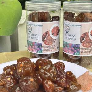 Mận sấy dẻo rim muối ớt hủ 500g Thảo mộc Mommy