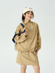 New Casual Sportswear Hooded Jacket Short Skirt Two-Piece Set Women Summer Small Size Sunscreen Thin Fashionable Polyester