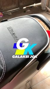 Kulit Jok Motor Fazzio / Sarung Jok Motor Fazzio Yamaha Caferacer Custom