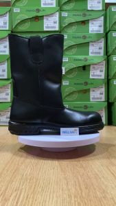 Pangolin Buster 9507R บูทเซฟตี้ สีดำ พันธุ์แพนโกลิน บู๊ทเซฟตี้ และ บู๊ทหัวเหล็ก สำหรับการแต่งตัวประสบการณ์