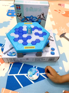 Penguin Trap Ice Breaker Boardgame Interactive Party Game Toys Saving Penguin Table Games 企鹅敲冰块桌游