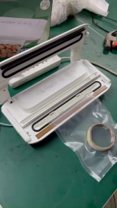 Máy Hút Chân Không SGE VC77 Gen 2 Hàn Hút Chân Không Nhanh Khoẻ Liên Tục Dễ Sử Dụng - Tặng Kèm Cuộn Túi Hút Chân Không