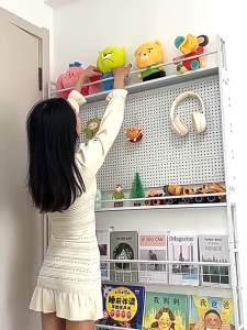 Global The door storage rack bookshelf shelving for books suspension bracket without punching storage rack bathroom storage organizer Wall mounted shelves Suitable for small apartments compact footprint