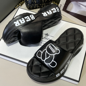 Bear High Heel Slippers Womens Summer Fashion Quilted Eva Thick Sole Small Man Height Increasing Sandals Outwear Muffin Slippers