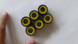 ROLLER ROLER WEIGHT SET HONDA VARIO 125 FI ORIGINAL 2212A-KWN-900