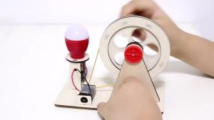 Wooden Puzzle Hand Crank Wheel Generator Kit Light Bulb Experimental Material Educational Toy For School Children Kids