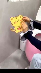 AXNAT Stiker Pengharum Ruangan WC Kamar Mandi Pewangi Toilet Karakter Tempel PR178