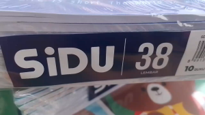 PAKET BUKU PERLENGKAPAN SEKOLAH
