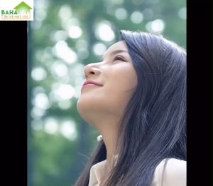 HỘP ĐỰNG MỸ PHẨM - ĐỒ TRANG ĐIỂM 3 TẦNG CHỐNG BỤI CÓ QUAI XÁCH "BAHAMAR" Tạo sự ngăn nắp gọn gàng cho mỹ phẩm và sử dụng lâu dài có thể vệ sinh dễ dàng bằng nước.