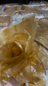 BÁNH TRÁNG DẺO GỪNG MÈ ĐẶT BIỆT. ĐẶT LÒ VỊ RIÊNG