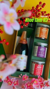 Hộp quà Khoẻ Lành 02 GREEN FOOD - Hộp quà đồ ăn vặt và nước trái cây Quà tặng sang trọng cho đối tác người thân