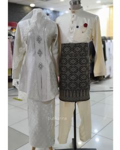 BAJU KEBAYA SONGKET ANNA EXCLUSIVE CREAM | BAJU NIKAH SONGKET CREAM | SET NIKAH SEDONDON KEBAYA DAN BAJU MELAYU WARNA CREAM | SONGKET PENGANTIN TEMA CREAM | BAJU PENGAPIT PENGANTIN WARNA CREAM KRIM | VEIL TUDUNG NIKAH SANDING PENGANTIN CREAM KRIM