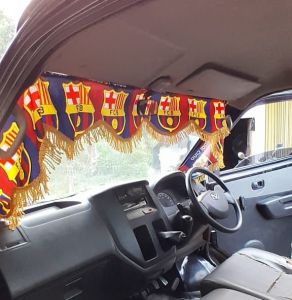 KAIN LIS RUMBAI KACA DEPAN MOBIL /ACCESORIS KACA DEPAN MOBIL TRUK /LIS KACA MOBIL /LIS RUMBEI KACA DEPAN MOBIL TRUK/ PONI KACA DEPAN MOBIL PICK-UP TRUK FUSO DAN SEJENISNYA