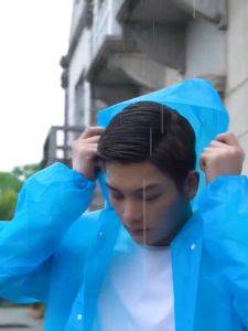 Adult childrens raincoats can be folded waterproof EVA neutral hooded shirt shirt shirt rain forest COD