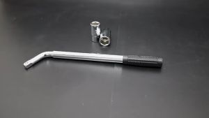 บล็อกถอดล้อ ประแจ L อุปกรณ์ประแจ ประแจขันล้อ ประแจขันล้อ ประแจ​ถอดน็อต ขันน็อตล้อรถ ขันล้อ