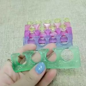 Kẹp Tách Ngón Silicone Dùng Tách Ngón Tay Chân Khi Sơn (2 MIẾNG)
