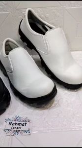 SEPATU SAFETY PUTIH SOL DIJAHIT KELILING PRIA SEPATU KERJA PROYEKTRAKTORPABRIK