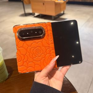 Ốp Lưng Điện Thoại Màn Hình Gập Chic Orange Camellia Bề Mặt Da Nén Cao Cấp