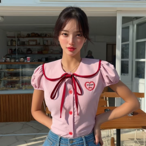 เสื้อผ้าแฟชั่นผู้หญิง สไตล์สาวเกาหลี เสื้อคอบัว งานปักหัวใจที่อก เสื้อผ้าน่ารัก#WS225