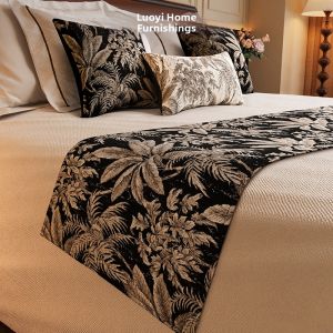 LORiCA | Vintage Style Bed Flag Tail Towel