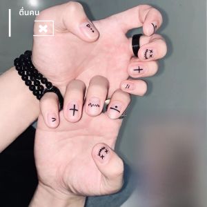 สติกเกอร์ตกแต่งเล็บผู้ชาย สีสันสดใส สไตล์เรียบง่าย สีน้ำเงินดำขาว รูปใบหน้ายิ้ม สติกเกอร์ตกแต่งเล็บ DIY สำหรับคู่รัก