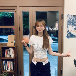 White Star Print Short Sleeve Pure Cotton Slim Fit Commute Ready Womens T-Shirt Summer Slimming Versatile round Neck Top