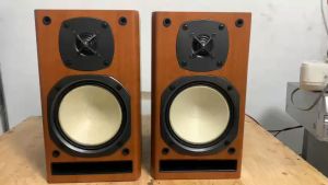 bán cặp loa Booksheolf nghe nhạc Onkyo D - N7XX đời cao hát cực hay