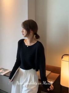 เสื้อแขนยาวครอป KAKAแฟชั่นต้อนรับฤดูหนาว เสื้อแขนยาวไหมพรม เสื้อกันหนาวแบบครอป มีให้เลือกหลายสี