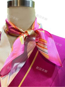 ผ้าพันคอไหมขนาดเล็กสำหรับผู้หญิง พิมพ์ลายเรขาคณิต ผ้าพันคอไหมสไตล์ธุรกิจ สำหรับผู้หญิง ฤดูใบไม้ผลิและฤดูใบไม้ร่วง