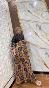 Gamis Mawar Bunga Terbaru 2025: Desain Mewah & Cantik