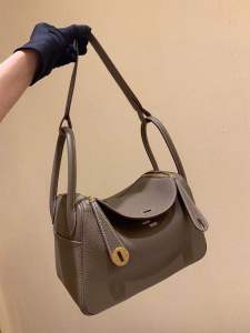 2023 New Large Capacity Mini Lindy Underarm Bag Doctor Bag Genuine Leather Pillow Shape Handbag Single Shoulder Casual Bag