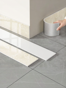 O Margo | Self-Adhesive Waterproof Decorative Skirting Board