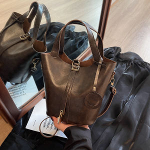 Maillard Satchel Vegetable Basket Bag Female Fall and Winter 2024 New Arrival Tide Fashion Bucket Bag Easiest for Match Shoulder Messenger Bag