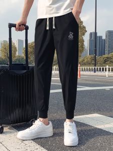 กางเกงลำลองชาย ทรงสลิมฟิต พิมพ์ลายหมี สีดำ ทรงสลิมฟิต กางเกงขายาวทรงสกินนี่ ทรงหลวม ทรงลำลอง ฤดูใบไม้ผลิและฤดูใบไม้ร่วง