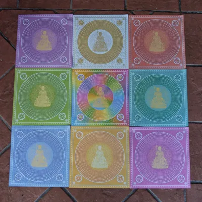 Wanbaotang New Color Kannon Lotus Paper Kannon Bodhisattva Heart Mantra 20cm x 20cm Double-Sided Printing Nine Colors 40 Sheets Per Color 360 Sheets Per Pack.