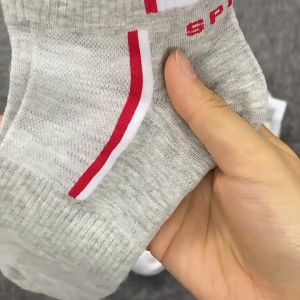 RADEYA Kaos Kaki Pria & Wanita Gaya Sport Semata Kaki Desain Simple Elegan Cocok Untuk Segala Aktivitas Ankle Socks Terbaru