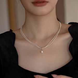 Double Layer Retro Pearl Necklace Womens Style 2025 New Lockbone Chain Luxury Minimalist High End French Style Necklace Accessory