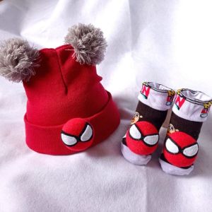 Setelan Kupluk Pompom + Kaos Kaki bayi (Anak) Usia 0-12 bulan | lucu dan Unik | Bahan Lembut dan Tidak Panas | vinVive Homemade Bandung