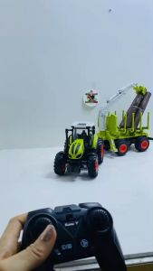 รถไถ แทร็กเตอร์ ถ่านชาร์ท พ่วงหลังคีบไม้ 1:24