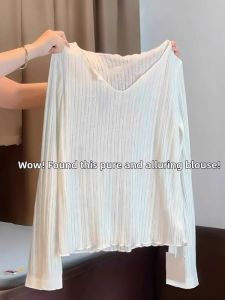UV Protection Breathable Loose Concealing Slim V-Neck Ice Silk T-Shirt