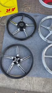 Mâm 5 cây cnc xéo Wave - Fu 1.4 1.6 AT Racing