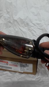 Maxpacific Yamaha Avantiz Solariz NVX Scooter Rear Signal Lamp Flasher Light Tinted Clear 1 Set Lampu Signal Belakang Skuter (Trending Make Up)