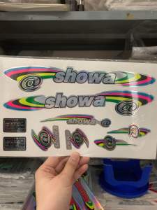Bộ tem dán xe đạp Showa 7 màu cầu vồng hàng nhập Thái Lan chất lượng cao dành riêng cho dòng xe đạp giá bán cực tốt bán lẻ như bán sỉ