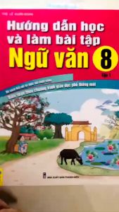 Sách - Hướng Dẫn Học Và Làm Bài Tập Ngữ Văn 8 tập 1 - Biên soạn theo chương trình GDPT mới - Kết Nối